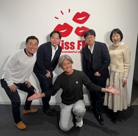 工事中で骨組みだけの住宅